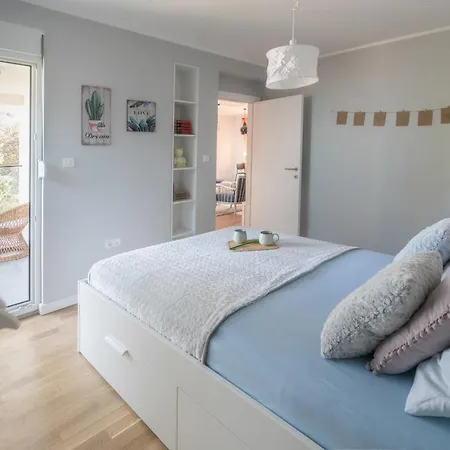 Apartman Nar *